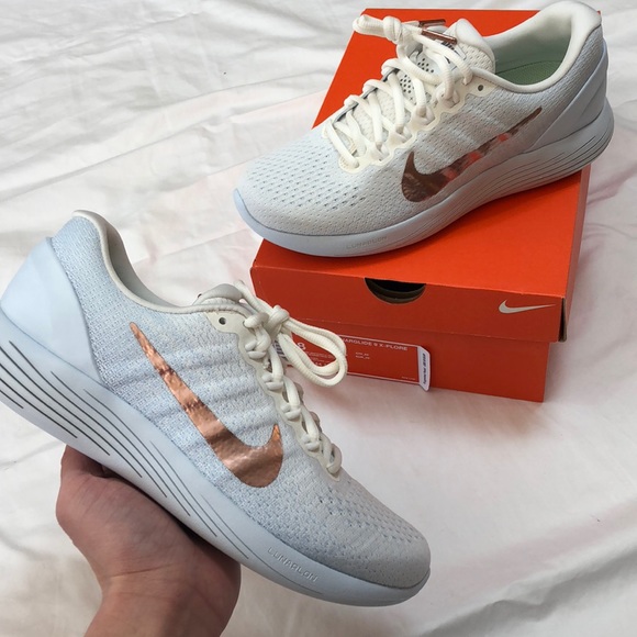 nike lunarglide white